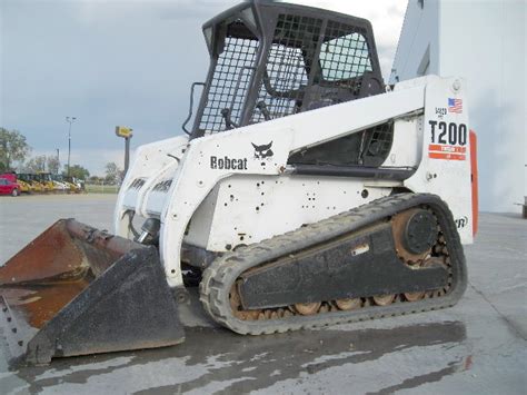 bobcat t200 skid steer specs|bobcat t200 parts.